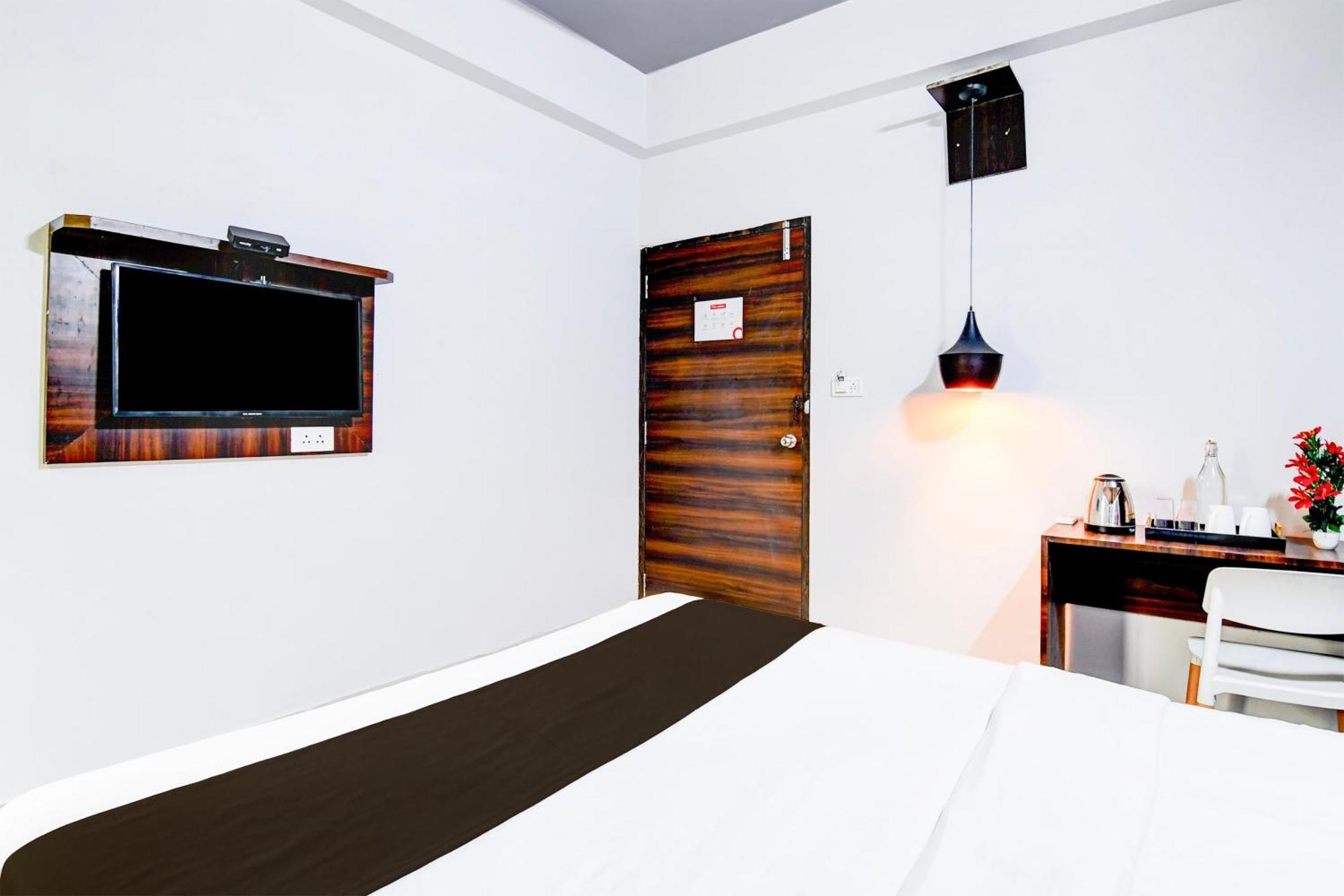 Super Townhouse Chandrasekharpur Bhubaneswar Buitenkant foto