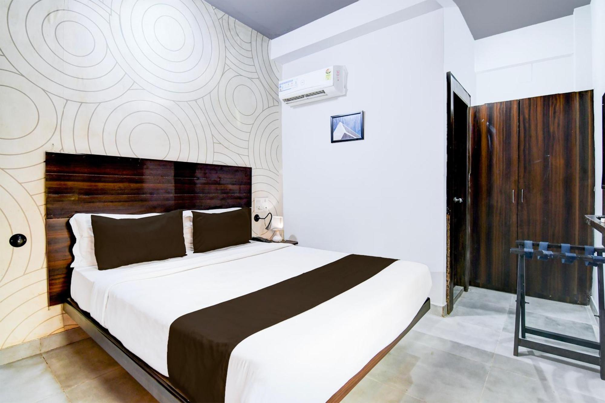 Super Townhouse Chandrasekharpur Bhubaneswar Buitenkant foto